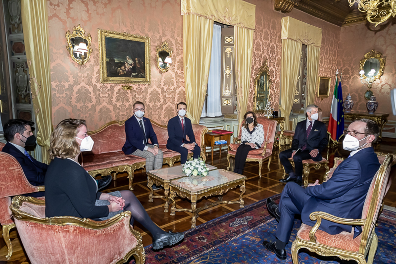 Un momento dell'incontro. Un momento dell'incontro.