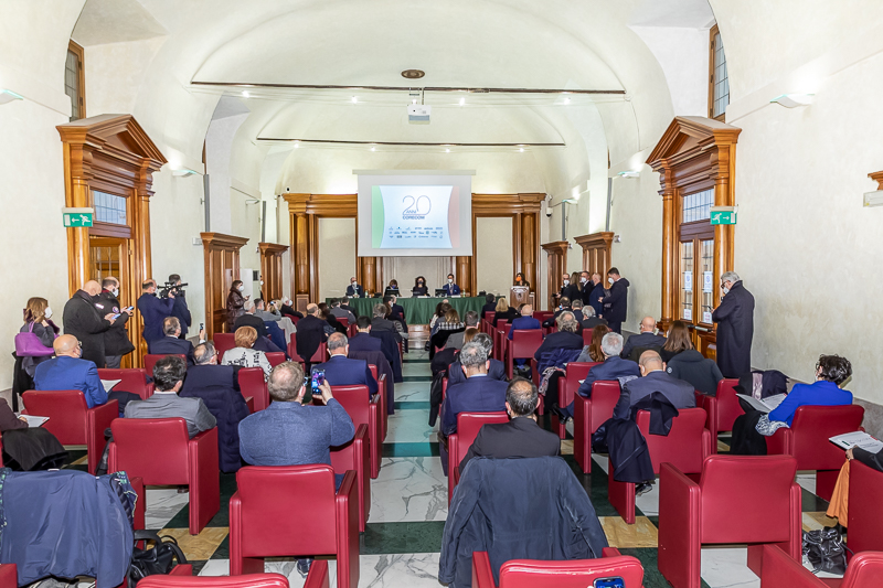 La Sala Capitolare di Palazzo Minerva durante l'indirizzo di saluto del Presidente del Senato, Maria Elisabetta Alberti Casellati.