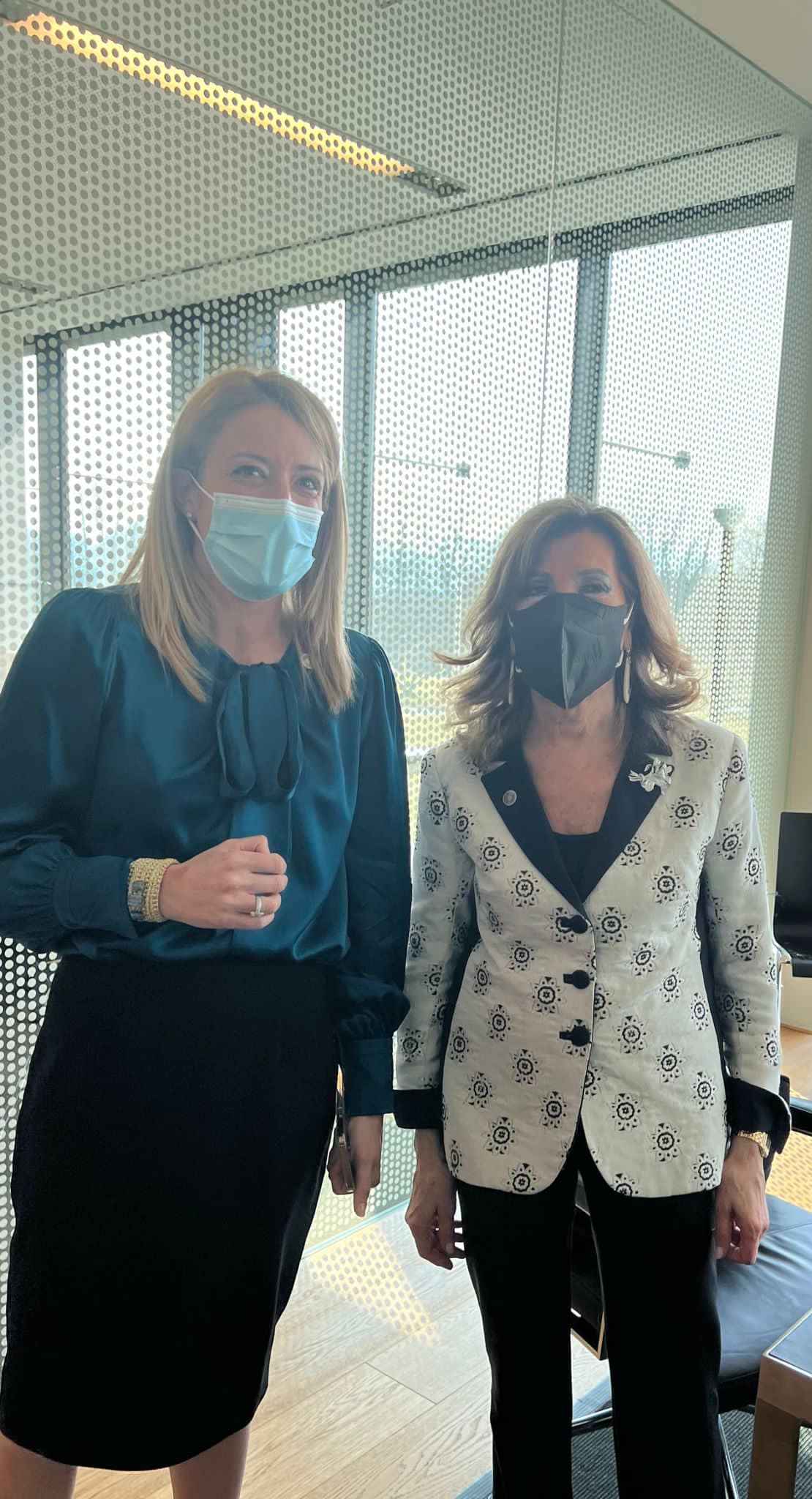 Nella foto, il Presidente del Senato, Maria Elisabetta Alberti Casellati, e il Presidente del Parlamento europeo, Roberta Metsola.