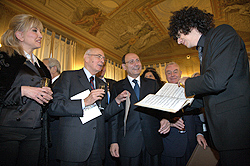Milly Carlucci, il Presidente Napolitano, il Presidente Schifani e il Sottosegretario Gianni Letta con Giovanni Allevi