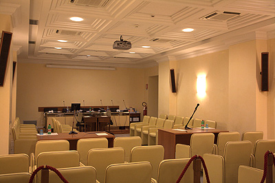La sala allestita per la seduta della Giunta delle Elezioni e delle Immunità