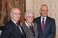 Da sinistra, il senatore Servello, la signora Cossetto e il Presidente Pera