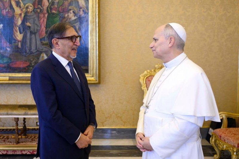 Il Presidente La Russa con Papa Leone XIV e la Bibbia di Borso d'Este in Vaticano